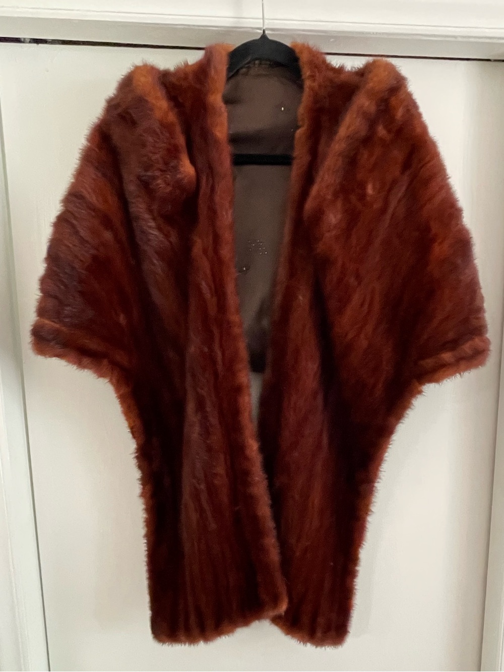 VINTAGE Women's Fur Shawl Stole Wrap - Mink Mahogany, Auburn, Autumn haze color
